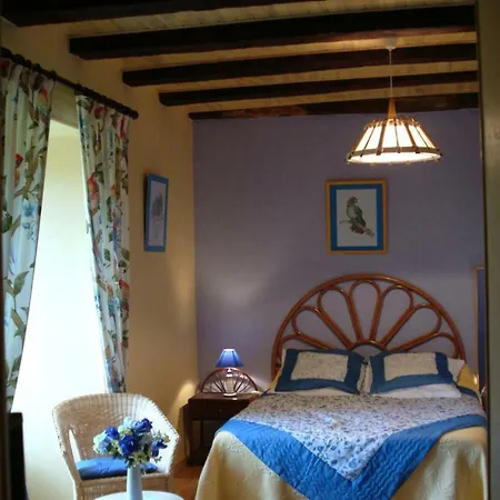 Couette-café D'hotes Du Domaine De Serre Anglards-de-Salers