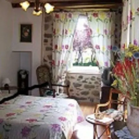 D'hotes Du Domaine De Serre Couette-café